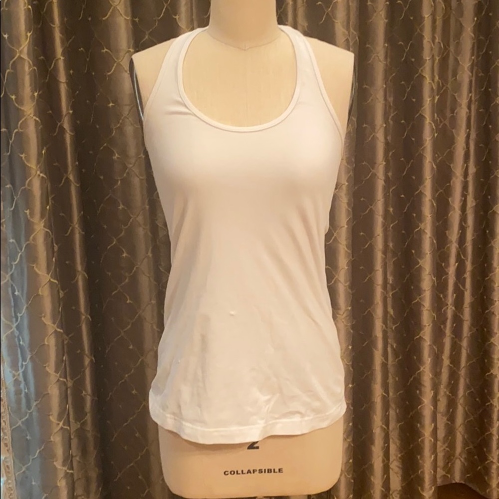 Lulu lemon white tank